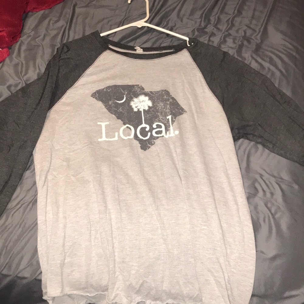 Local Carolina three quarter length sleeve shirt